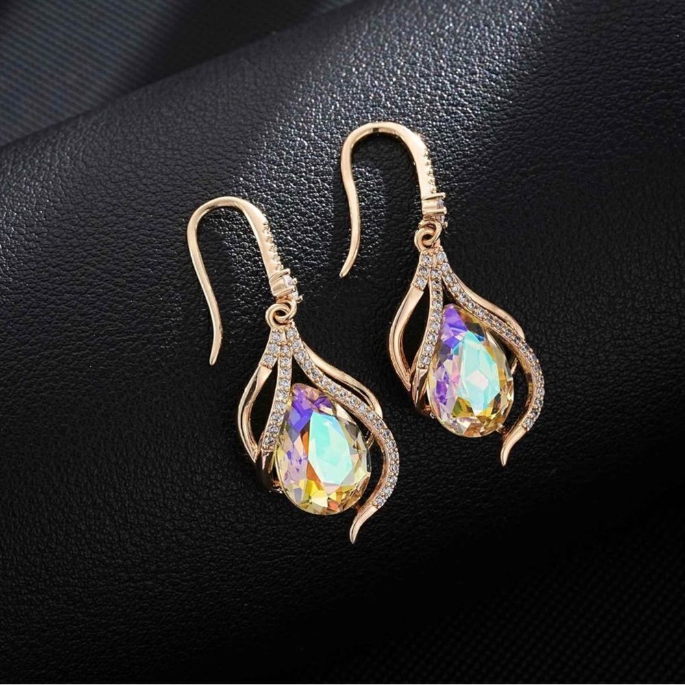 14K Yellow Gold Champagne Topaz AB Austrian Crystal Twisted Teardrop Earrings - Picture 3 of 5